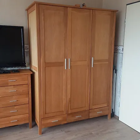 Conny Am Suedstrand Familie Bach * Burgtiefe auf Fehmarn